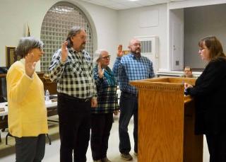 city council swearing-in